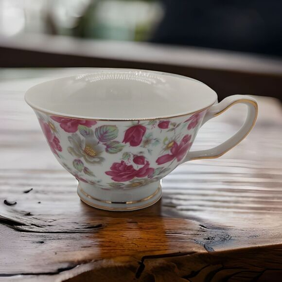 Grace's Teaware Victorian Charm Cup and Saucer Set Pink Floral Blooming Roses - Picture 7 of 11